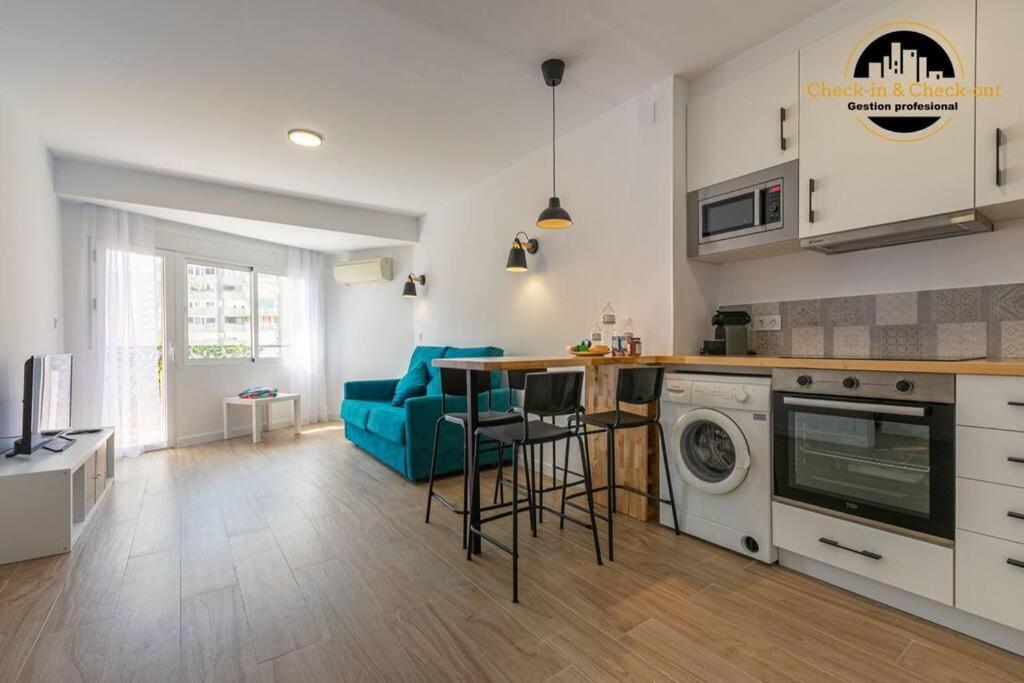 Apartamento El Solaire Centro Τορρεμολίνος Εξωτερικό φωτογραφία