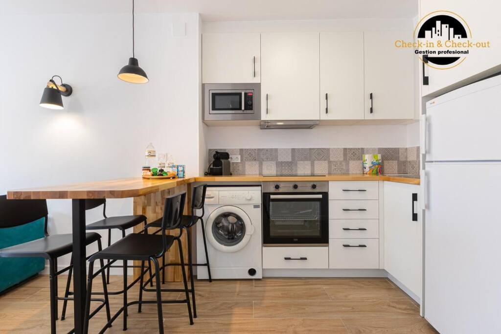 Apartamento El Solaire Centro Τορρεμολίνος Εξωτερικό φωτογραφία